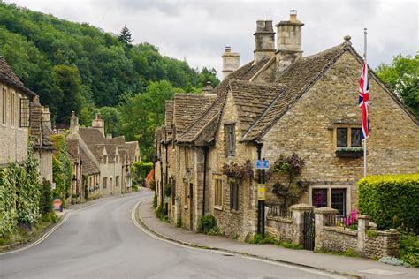 Towns & Villages in the Cotswolds.
